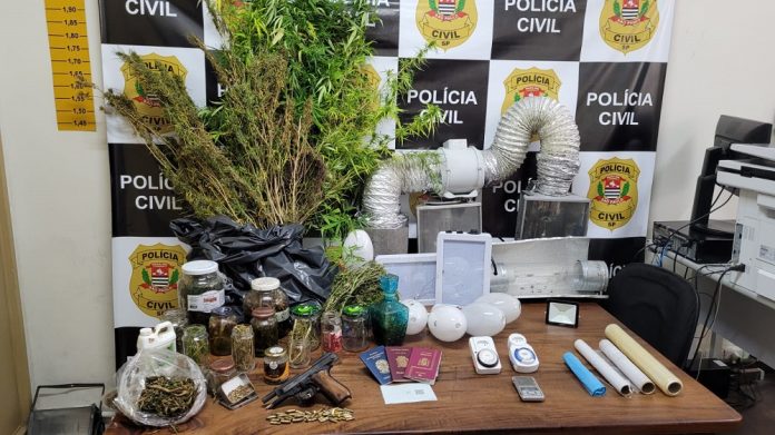 Drogas e armas encontradas no condomínio de luxo pela policia civil