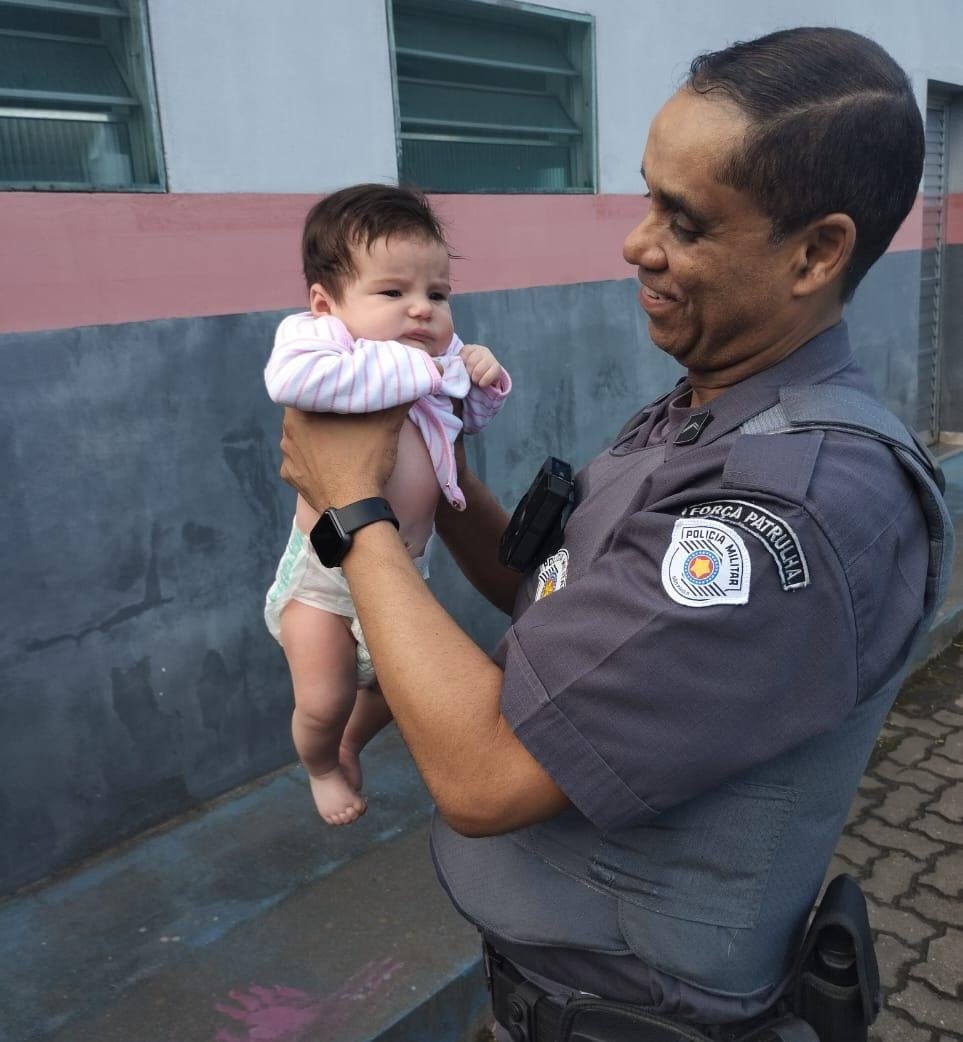 Policial Militar Salva A Vida De Bebê De Três Meses Jornal Ouvidor 2621