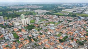 Imagem aérea de Arujá.