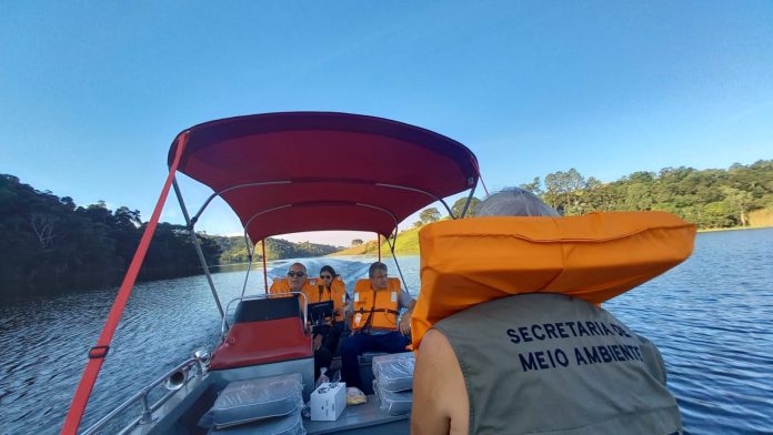 Meio Ambiente intensifica fiscalização com lancha motorizada contra crimes às margens da represa