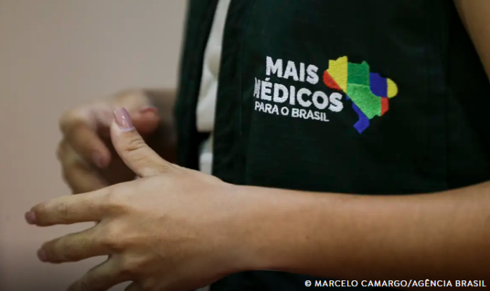 Programa Mais Médicos alcança 80% dos municípios com mais de 52 mil habitantes. Foto: Marcelo Camargo/Agência Brasil.