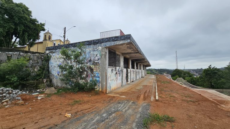 Atualmente, revitalização do Mirante do Monte Serrat está em fase de “acabamento”. Foto: Gustavo Vaquiani.